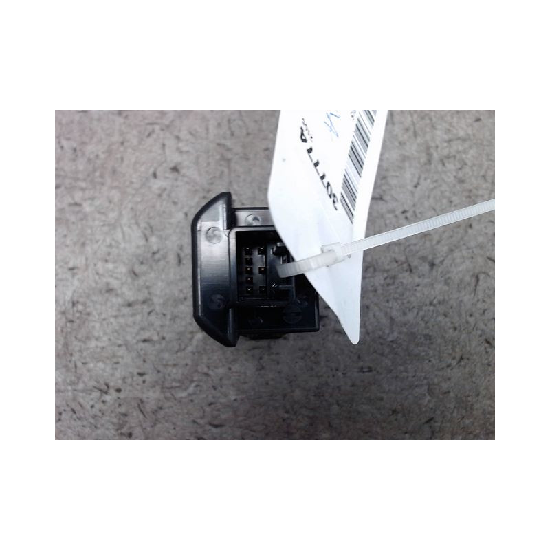 BOUTON DE DEMARRAGE TOYOTA YARIS