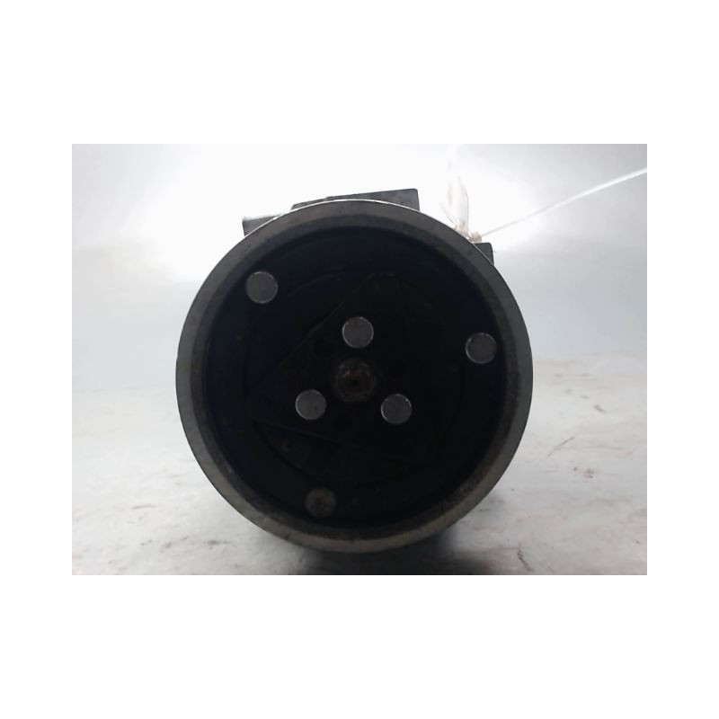 COMPRESSEUR AIR CONDITIONNE DACIA SANDERO 2008-