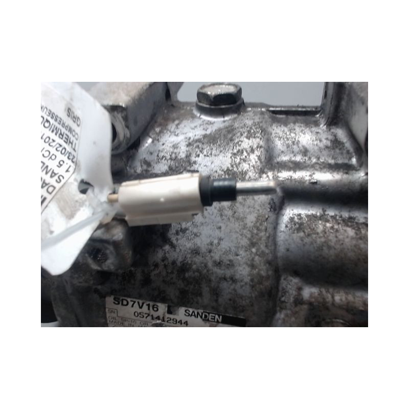 COMPRESSEUR AIR CONDITIONNE DACIA SANDERO 2008-