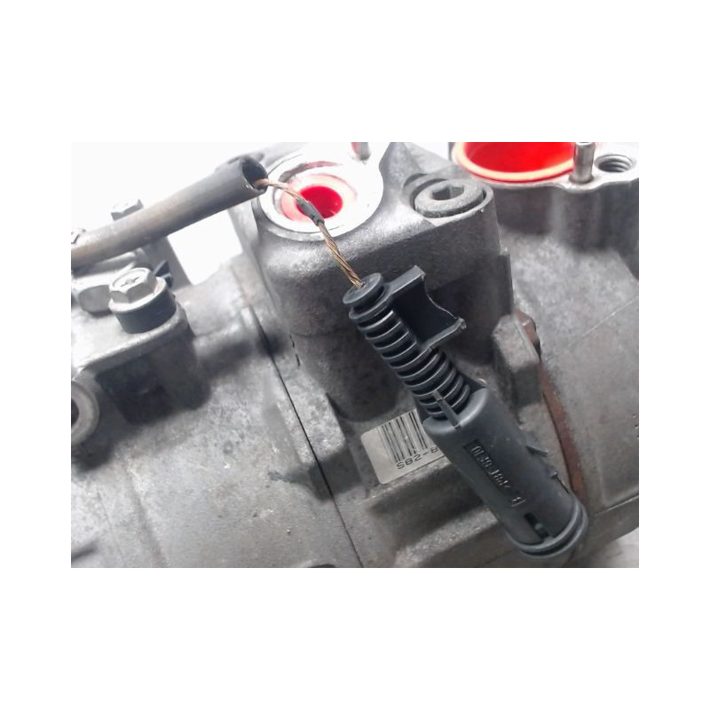 COMPRESSEUR AIR CONDITIONNE MERCEDES CLK