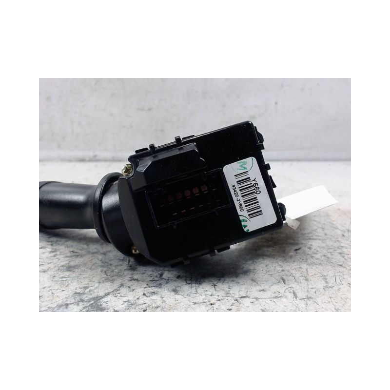 COMMANDE ESSUIE GLACE KIA VENGA 09-