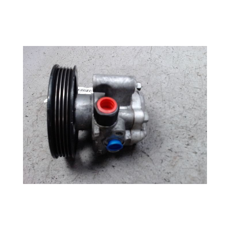 POMPE DIRECTION ASSISTEE KIA RIO 2005-