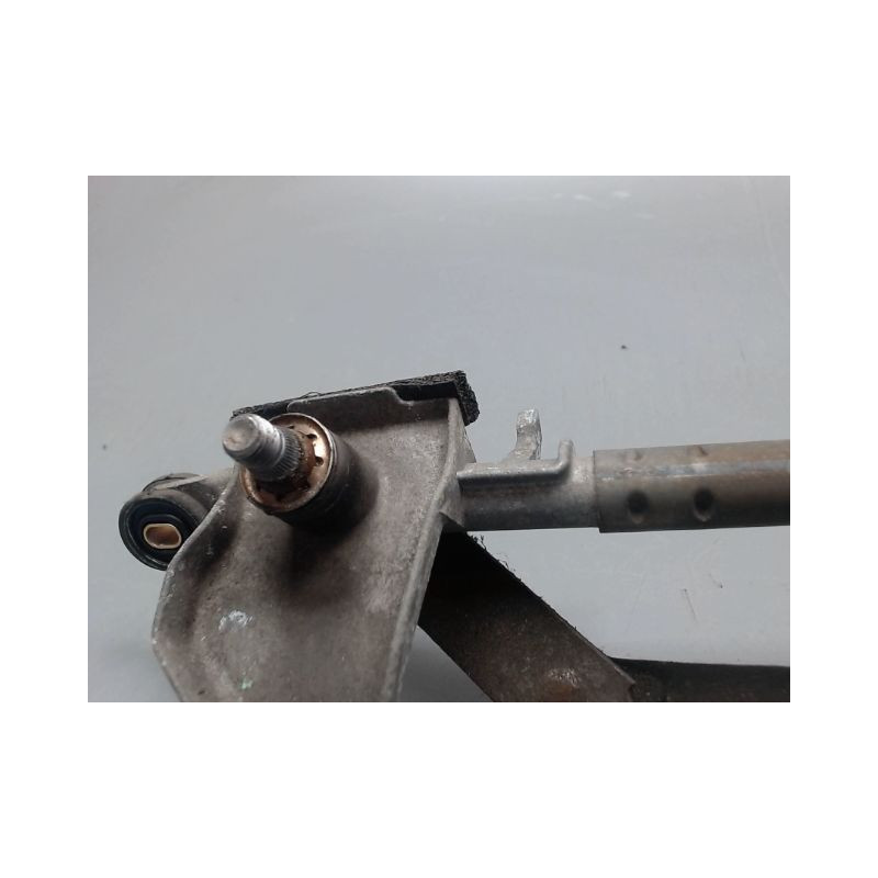 MECANISME ESSUIE-GLACE AVANT TOYOTA RAV4