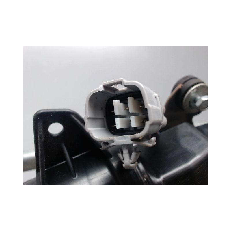 MECANISME ESSUIE-GLACE AVANT SUZUKI SPLASH