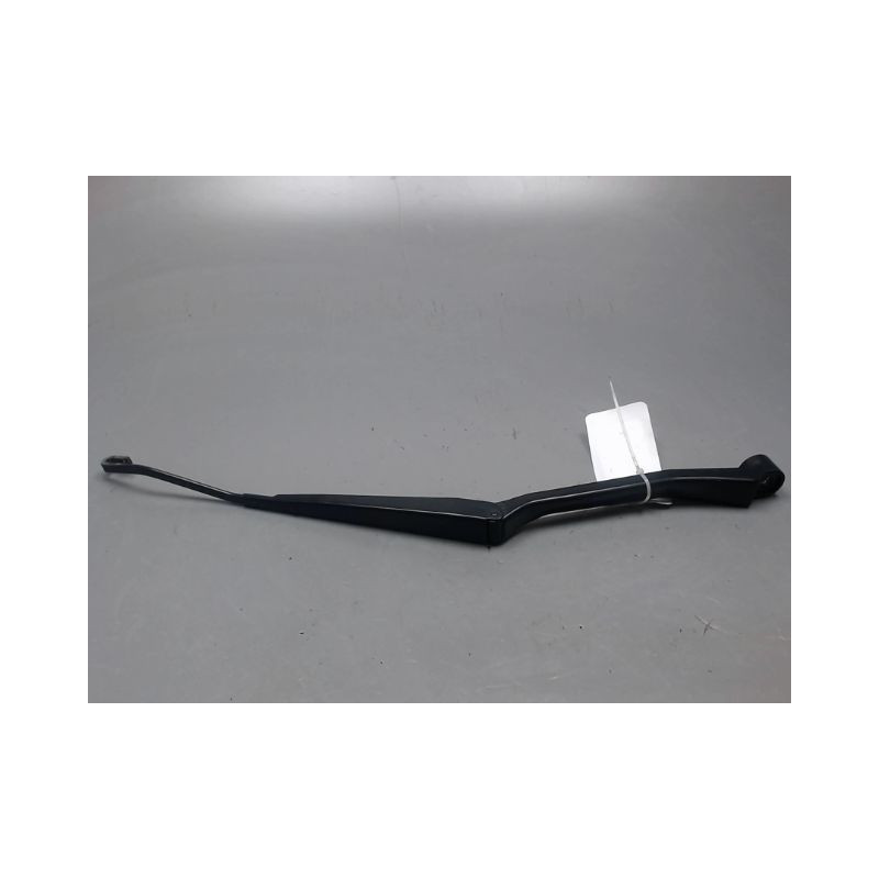 BRAS ESSUIE-GLACE AVANT GAUCHE TOYOTA RAV4