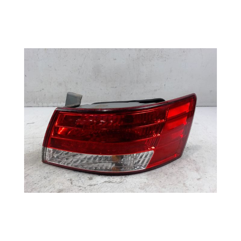 FEU ARRIERE DROIT HYUNDAI SONATA 5P