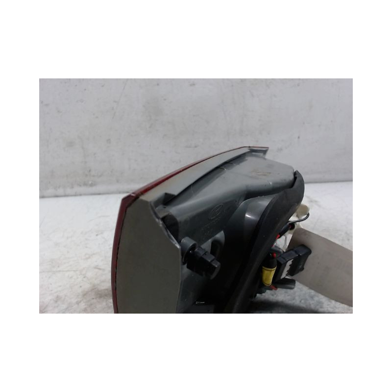 FEU ARRIERE INTERIEUR DROIT HYUNDAI SONATA 5P