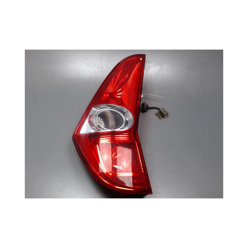 FEU ARRIERE GAUCHE  SUZUKI SPLASH