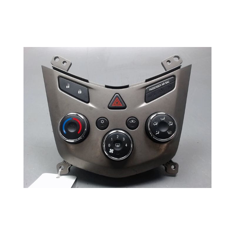 COMMANDE DE CHAUFFAGE CHEVROLET AVEO