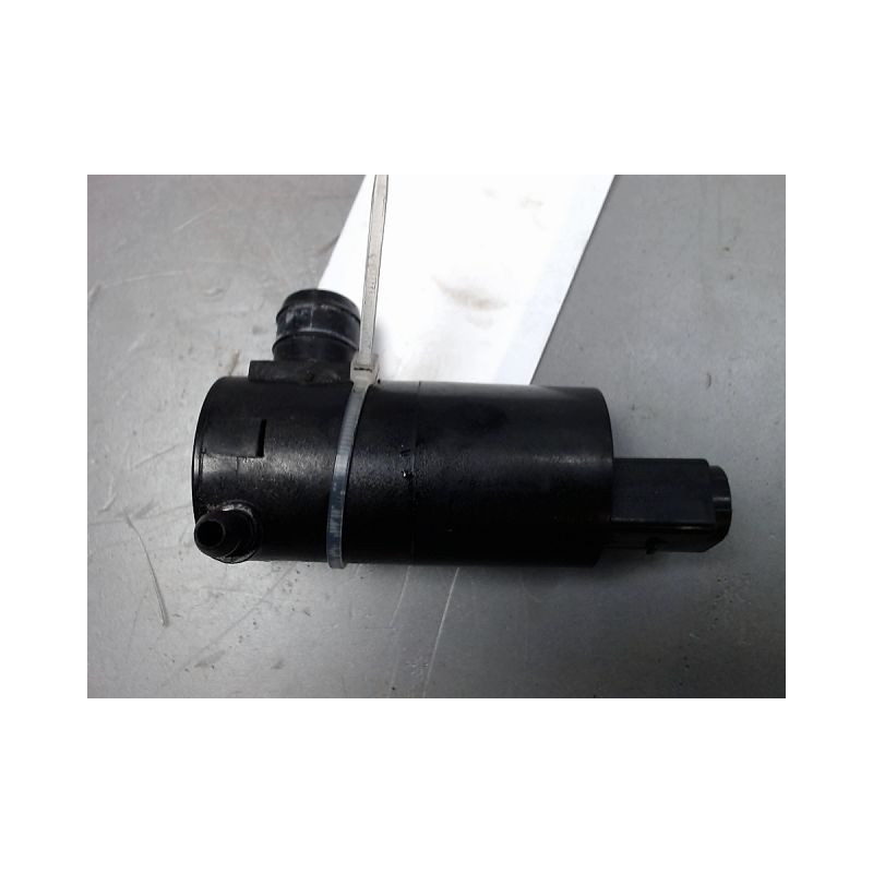 POMPE LAVE-GLACE AVANT SUZUKI SPLASH