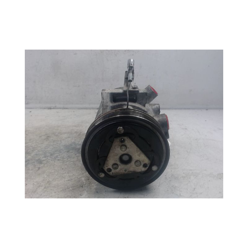 COMPRESSEUR AIR CONDITIONNE MITSUBISHI SPACESTAR