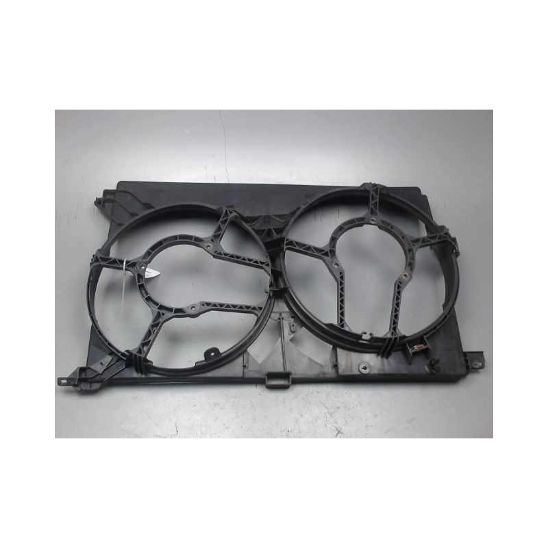 SUPPORT DE VENTILATEUR SAAB 9-3 SPORT SEDAN