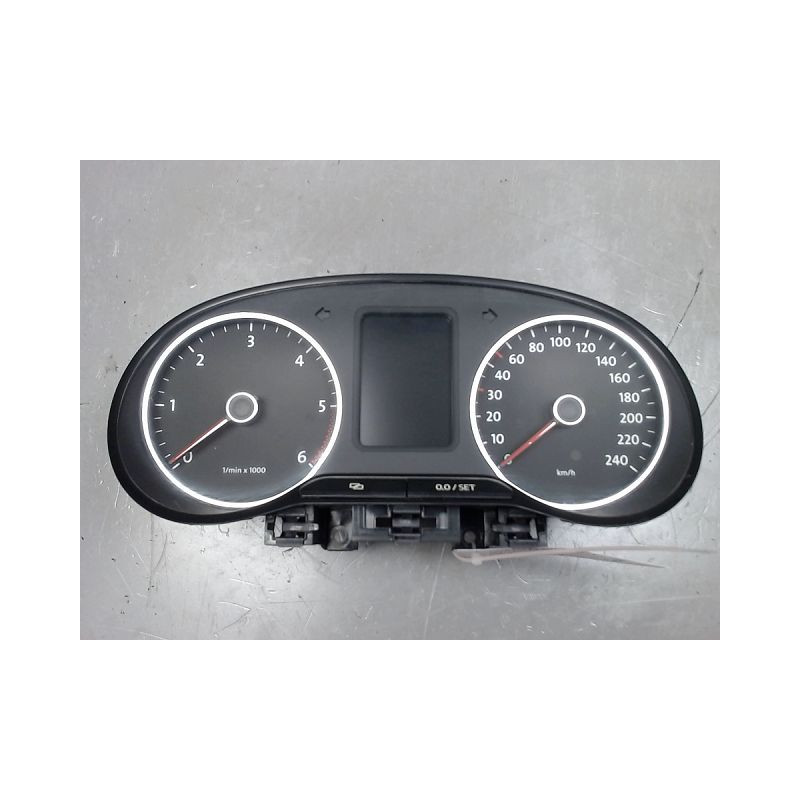 BLOC COMPTEURS VOLKSWAGEN POLO 2009-