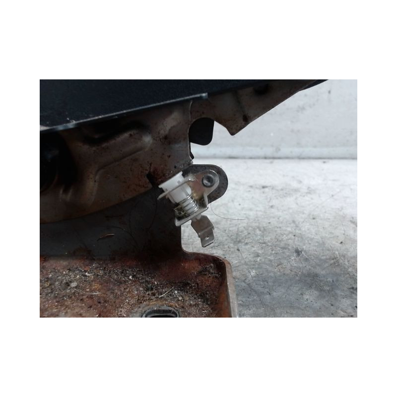 LEVIER FREIN A MAIN RENAULT KANGOO