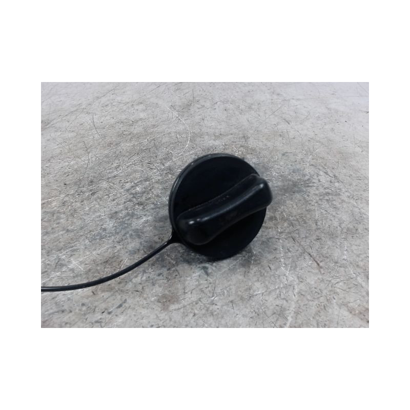 BOUCHON RESERVOIR A CARBURANT NISSAN MICRA 2009-