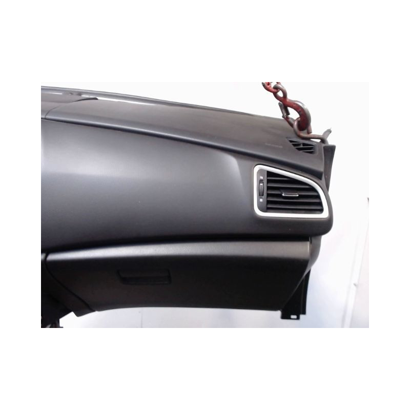 PLANCHE DE BORD  SUZUKI SX4
