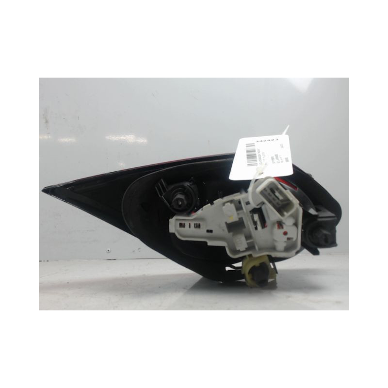 FEU ARRIERE INTERIEUR DROIT VOLKSWAGEN PASSAT 2010-