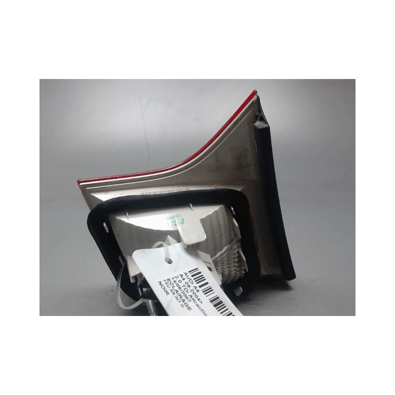 FEU ARRIERE INTERIEUR DROIT AUDI A4 2004-