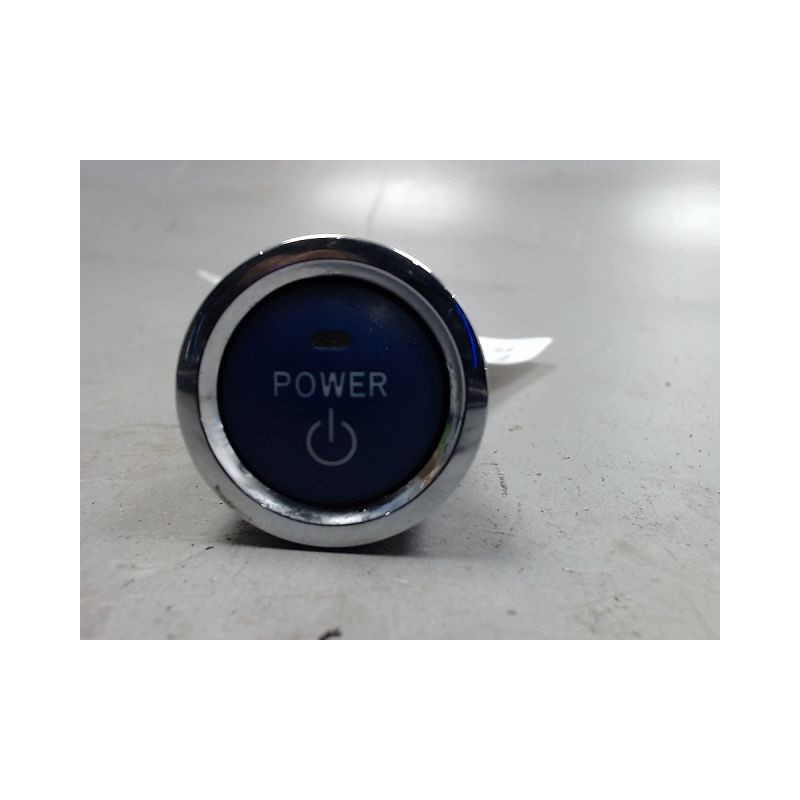 BOUTON DE DEMARRAGE TOYOTA PRIUS