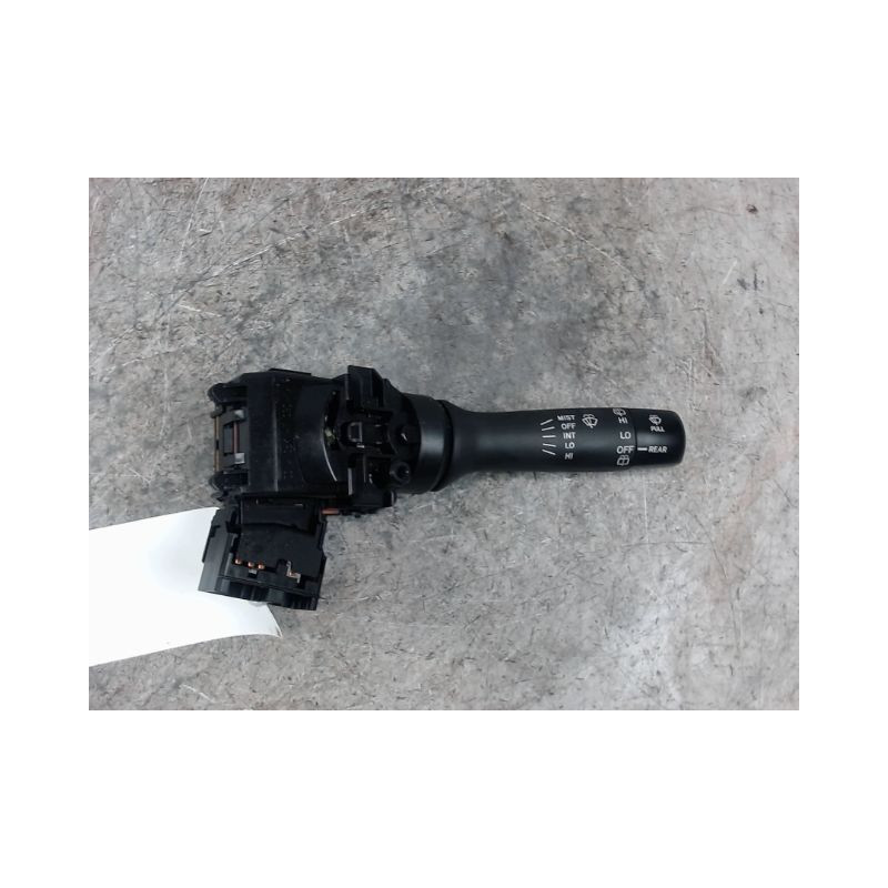 COMMANDE ESSUIE GLACE TOYOTA YARIS 2005-