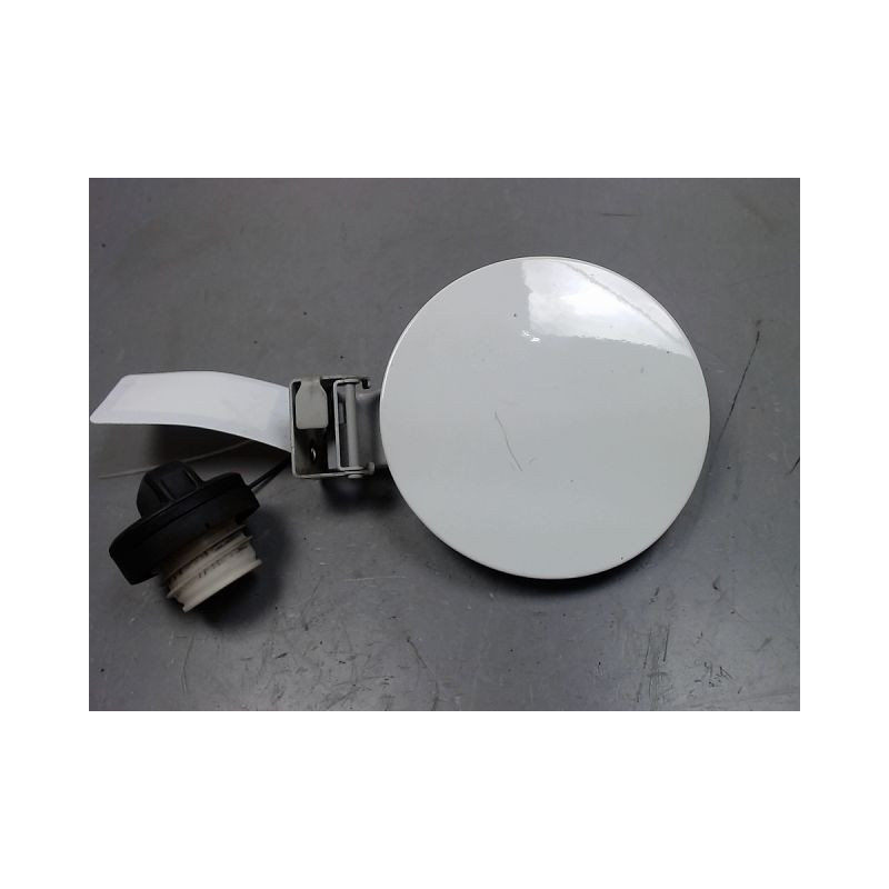 VOLET DE TRAPPE CARBURANT SUZUKI SX4