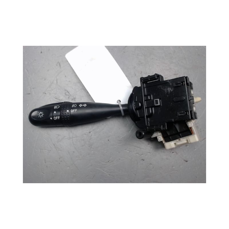 COMMANDE CLIGNOTANT TOYOTA RAV4 2000-