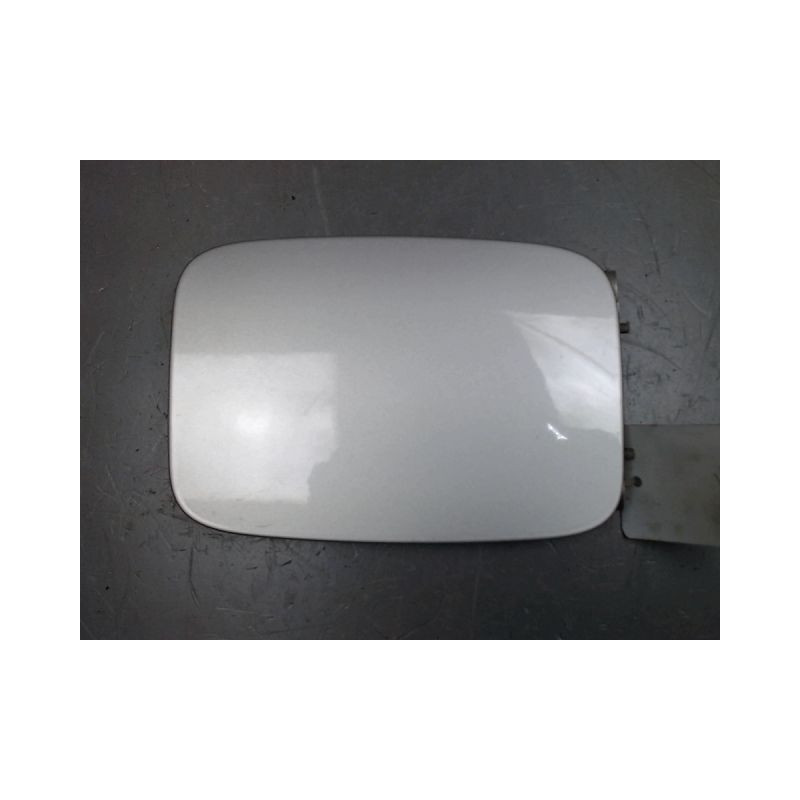VOLET DE TRAPPE CARBURANT VOLVO V50