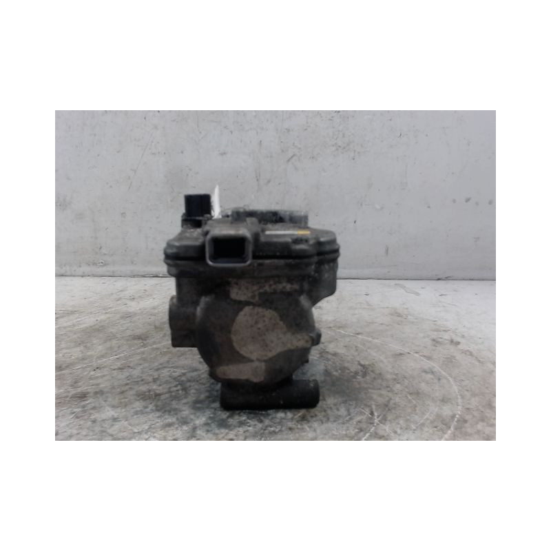 COMPRESSEUR AIR CONDITIONNE TOYOTA AURIS 2010-
