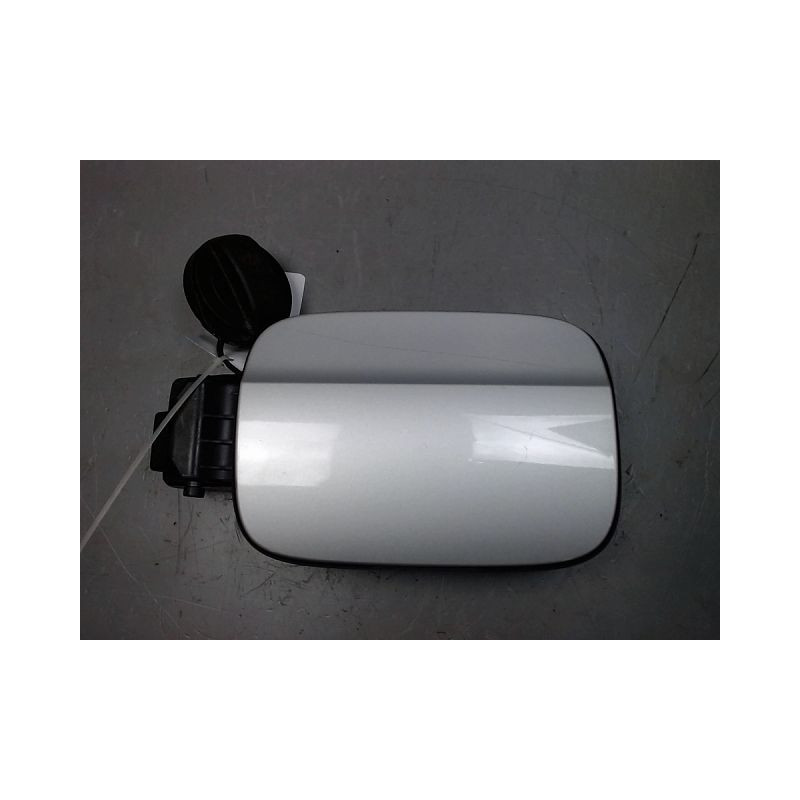 VOLET DE TRAPPE CARBURANT AUDI A4 2008-