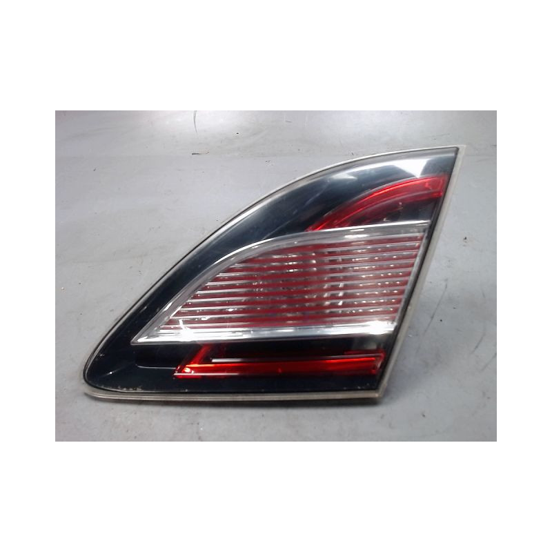 FEU ARRIERE INTERIEUR DROIT MAZDA MAZDA 6 2008-