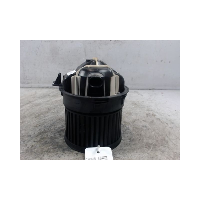 MOTEUR VENTILATEUR CHAUFFAGE PEUGEOT 308 2007-