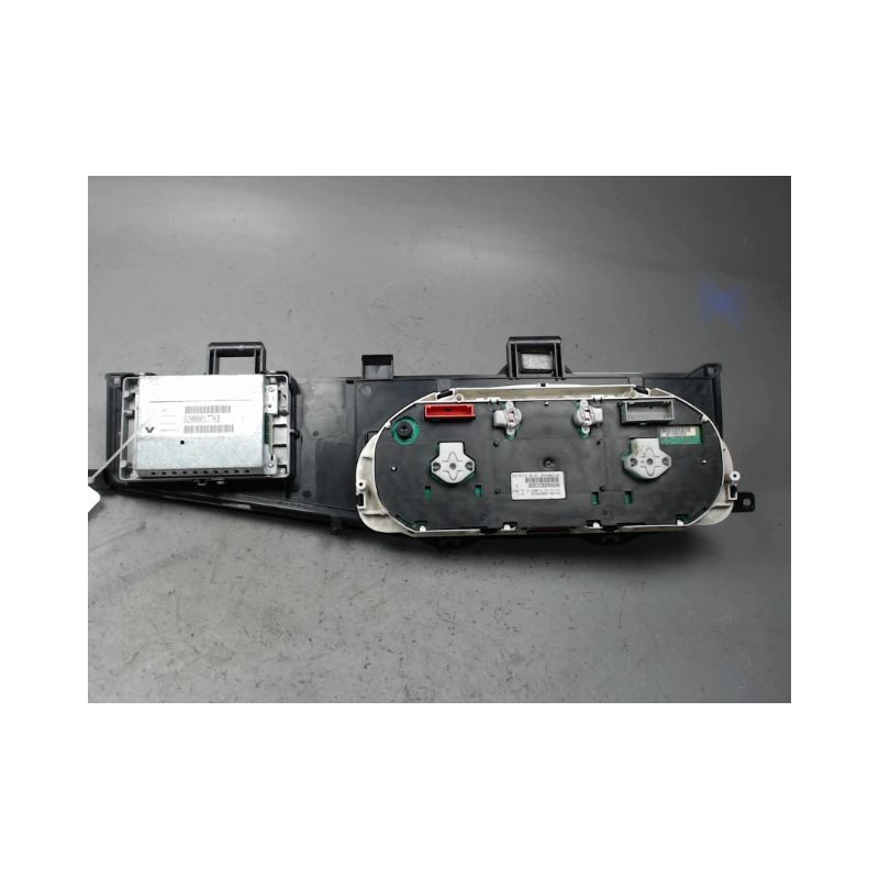 BLOC COMPTEURS RENAULT VEL SATIS