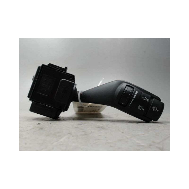 COMMANDE ESSUIE GLACE FORD FOCUS