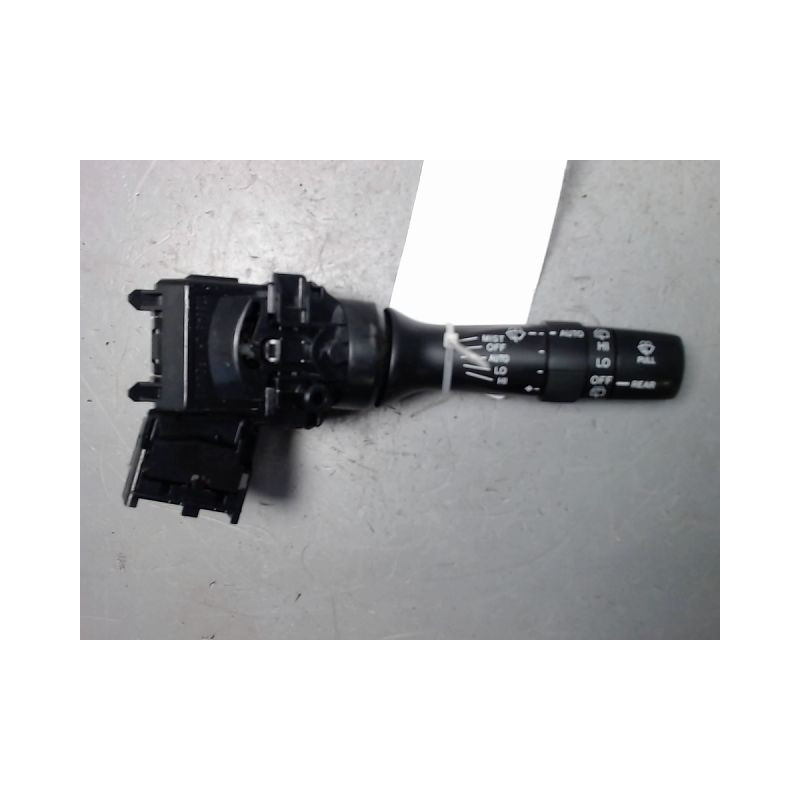 COMMANDE ESSUIE GLACE TOYOTA RAV4 2006
