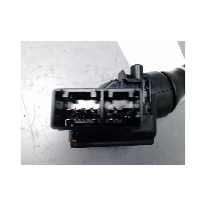 COMMANDE ESSUIE GLACE TOYOTA RAV4 2006