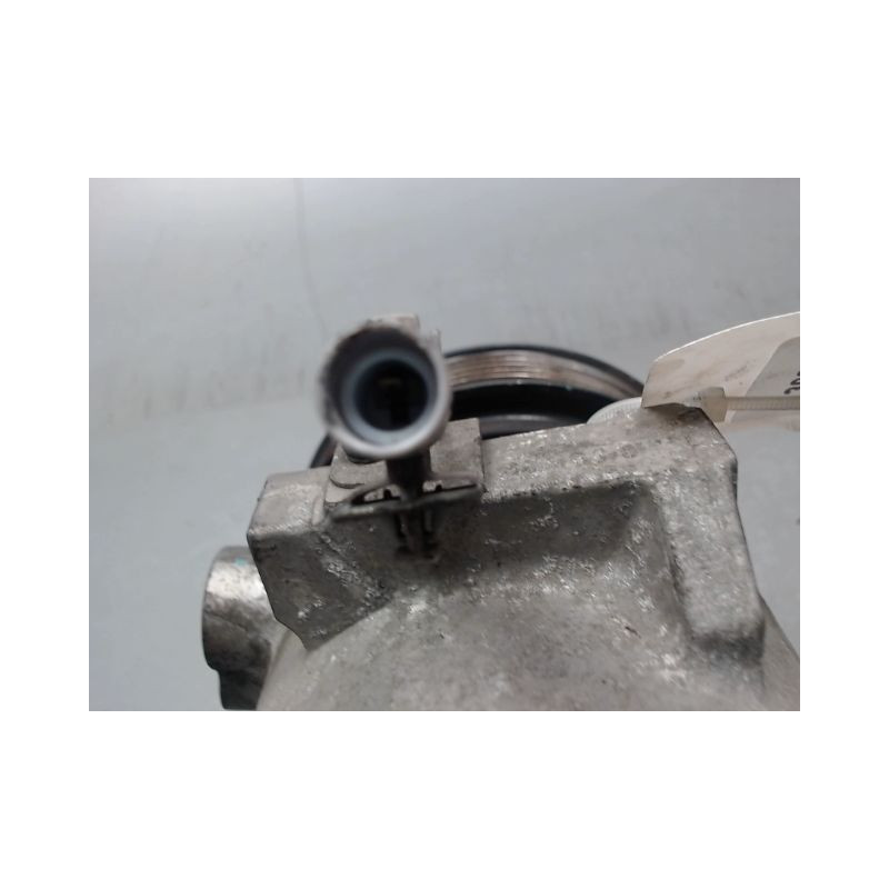 COMPRESSEUR AIR CONDITIONNE MITSUBISHI SPACESTAR