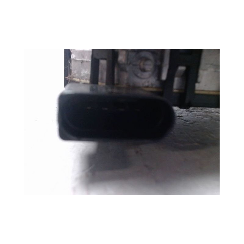 MECANISME ESSUIE-GLACE AVANT FORD FIESTA 2008-