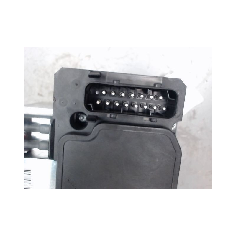 UNITE HYDRAULIQUE ABS MERCEDES E220
