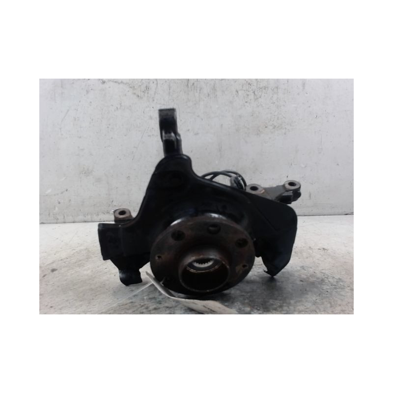 PIVOT AVANT DROIT OPEL CORSA 2010-