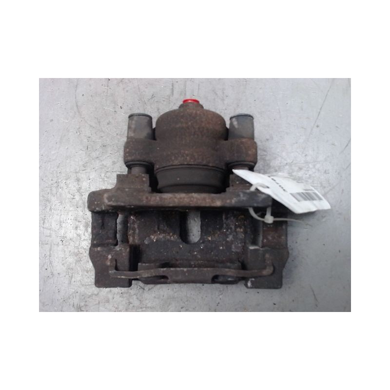 ETRIER DE FREIN ARRIERE DROIT B.M.W. SERIE 1