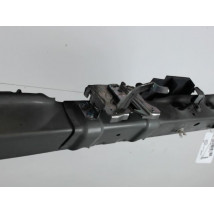 TRAVERSE SUPERIEURE ARMATURE AVANT MITSUBISHI SPACESTAR