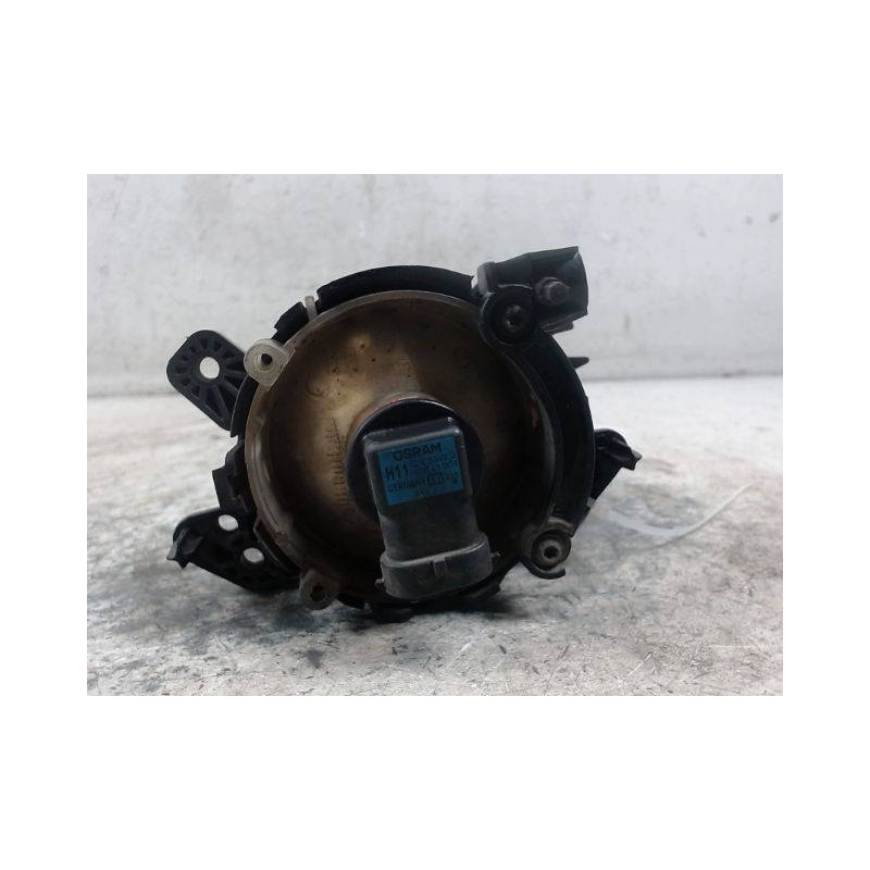 PHARE ANTIBROUILLARD AVANT GAUCHE MERCEDES CLASSE B 2008-