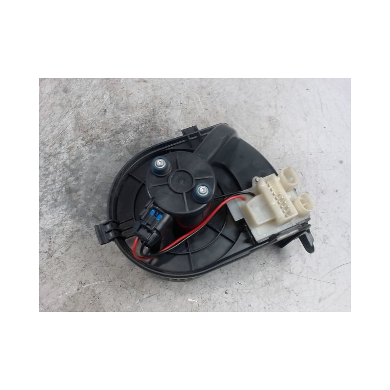 MOTEUR VENTILATEUR CHAUFFAGE RENAULT CLIO II PH.2 01-06