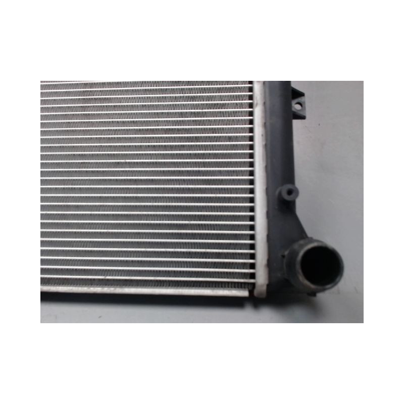 RADIATEUR VOLKSWAGEN PASSAT 2005-