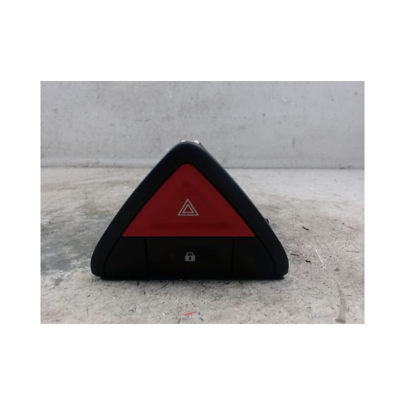 BOUTON DE WARNING RENAULT KOLEOS 2008-