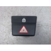 BOUTON DE WARNING HYUNDAI I20