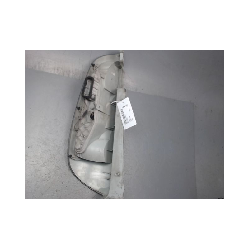 FEU ARRIERE DROIT SKODA ROOMSTER