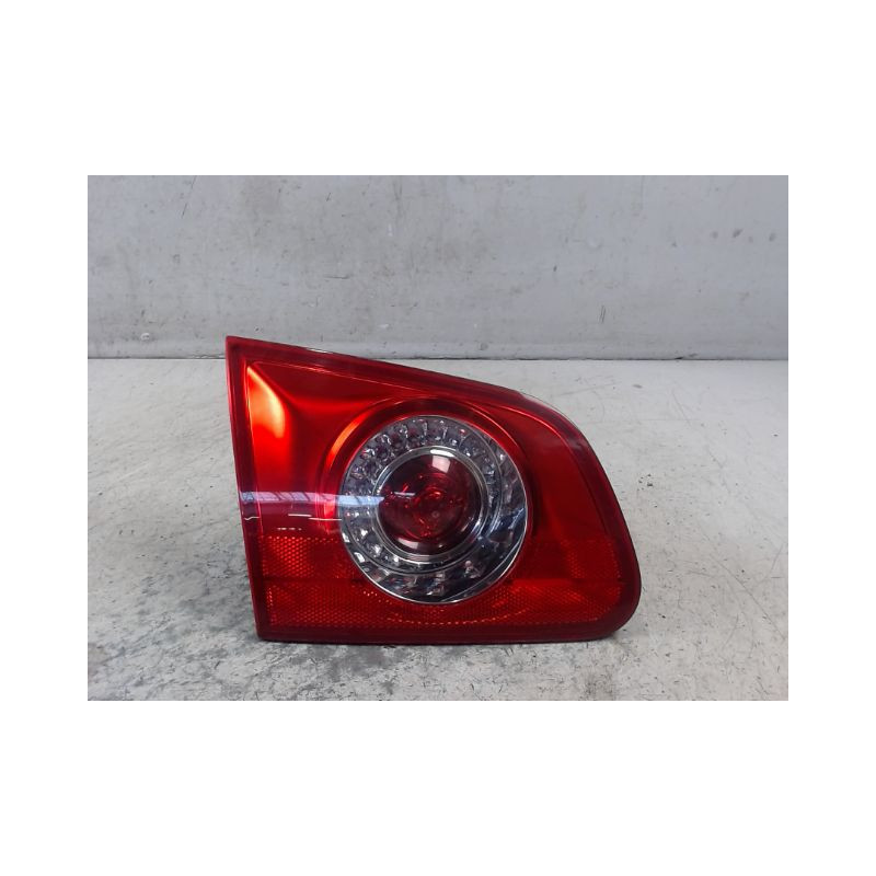 FEU ARRIERE INTERIEUR GAUCHE VOLKSWAGEN PASSAT SW 2005-