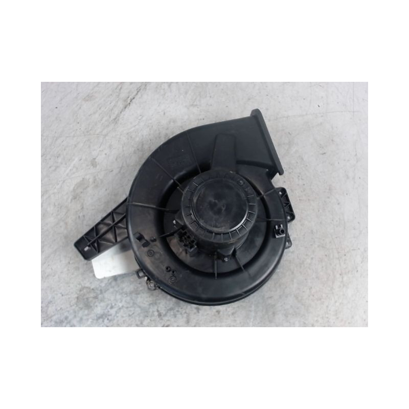 MOTEUR VENTILATEUR CHAUFFAGE VOLKSWAGEN POLO 2009-