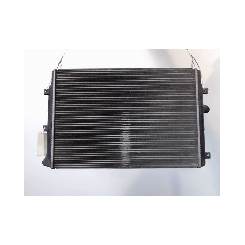 RADIATEUR VOLKSWAGEN PASSAT SW 2005-